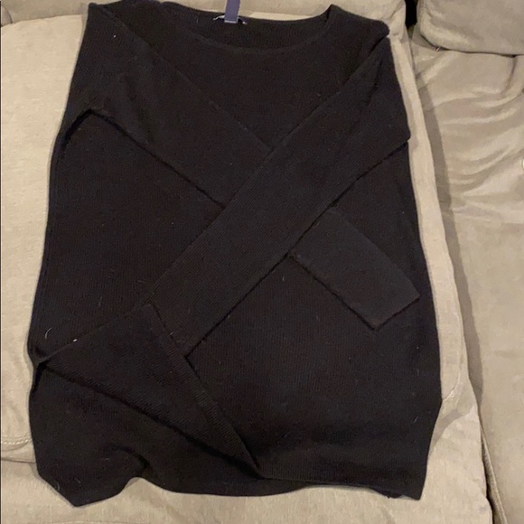 GAP Sweaters - Black lightweight sweater-longsleeves & side slit